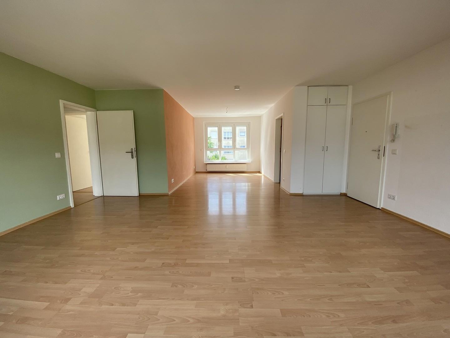 Wohn-und Esszimmer