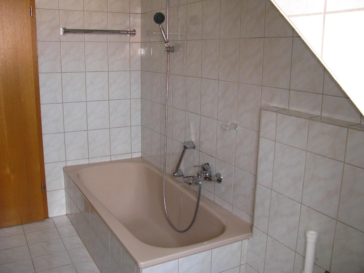 Badezimmer mit Wanne