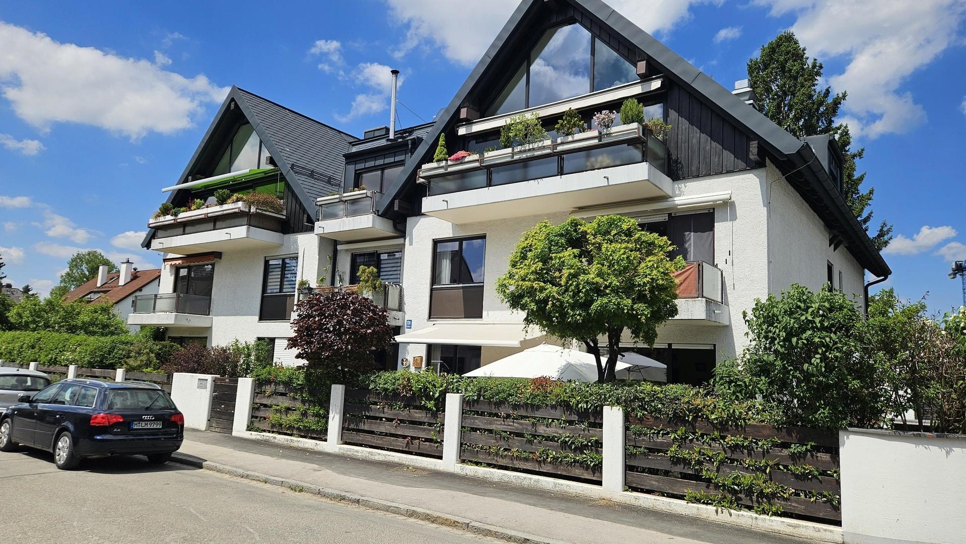 Südseite Haus von rechts
