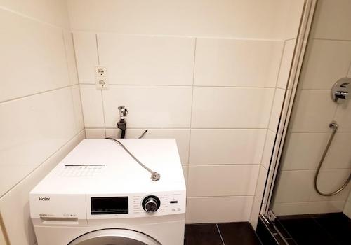 Waschmaschine im Bad