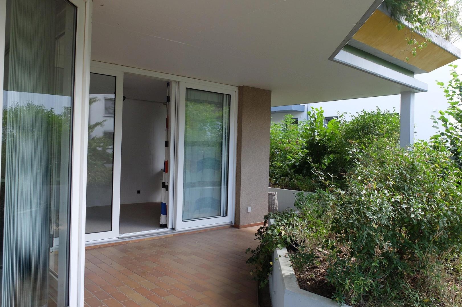 Terrasse vor Kinderzimmer 2