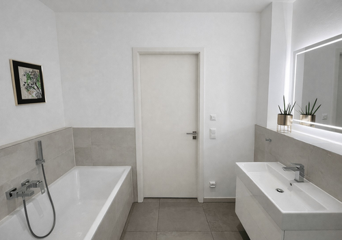 Badezimmer mit Badewanne