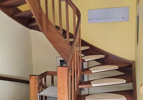 Treppe ins Dachgeschoss
