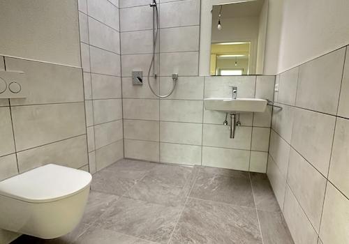 Bad mit Dusche