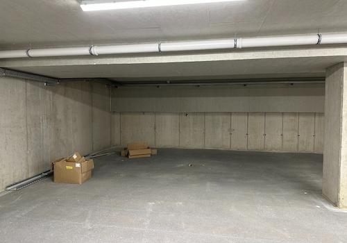 2 Tiefgaragenstellplätze