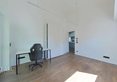 Büro-/Kinderzimmer