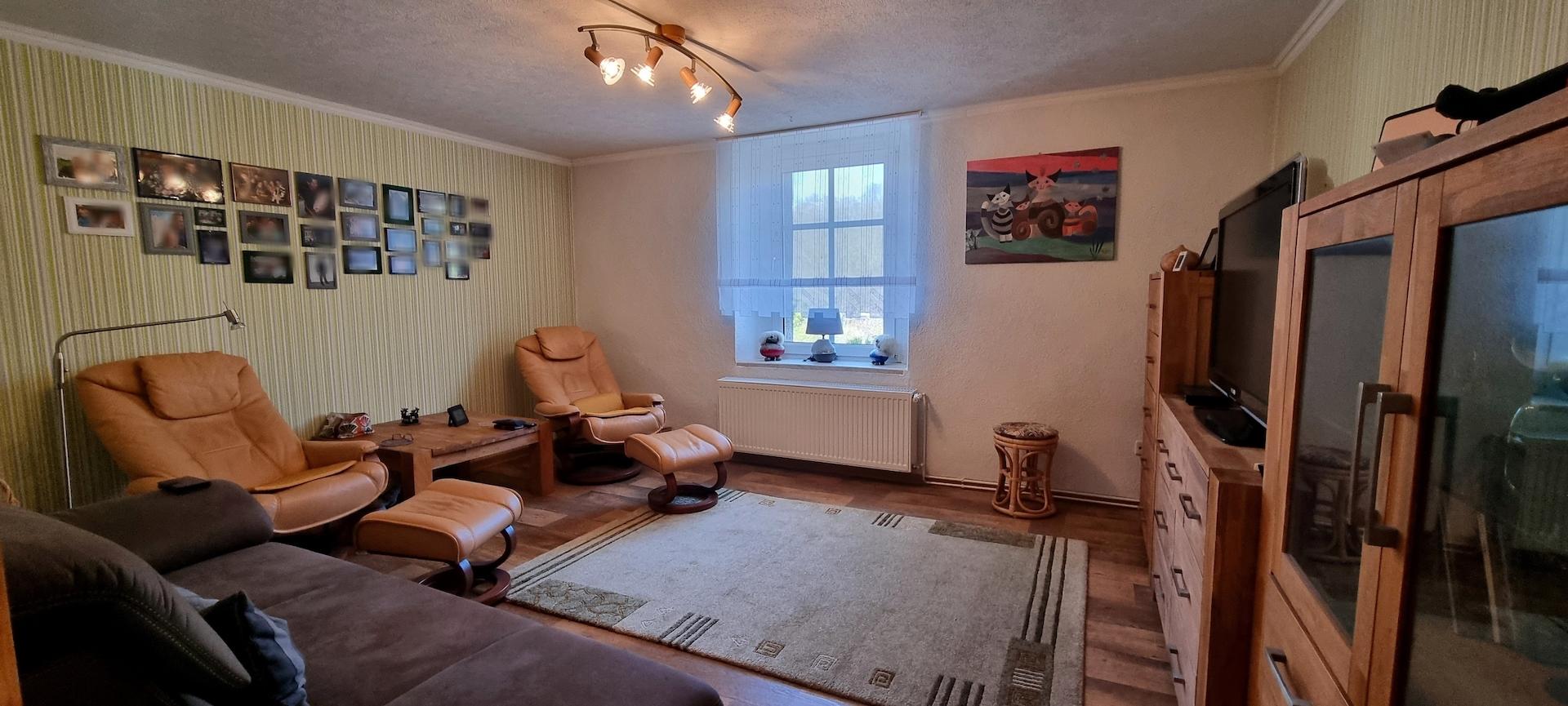 Linke Seite Wohnzimmer