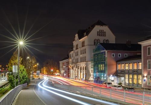 LöwenBau - abends