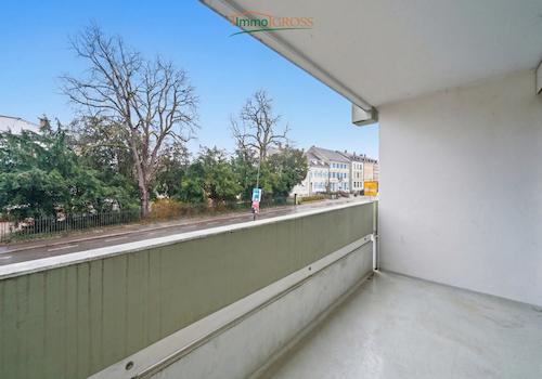 Privater Balkon-0ec1-4abd-abd8-bfe8d13547c4