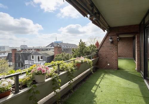 Balkon 1+2 (von 4)