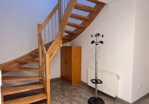 Flur mit Treppe