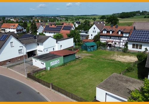 Blick von der Straßenseite