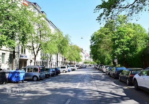 Straße / Umgebung