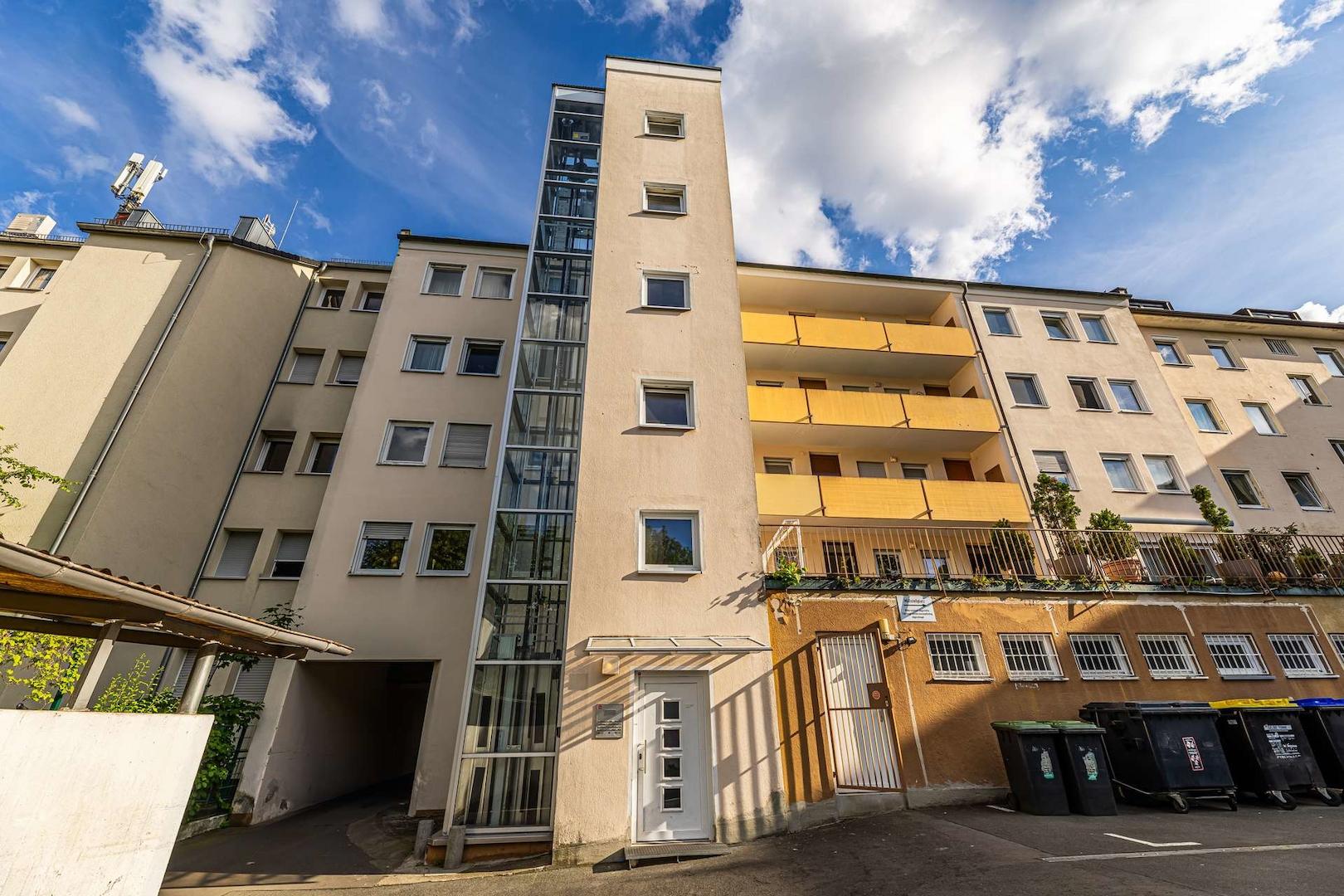 Gebäude