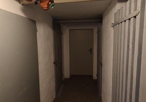 Keller