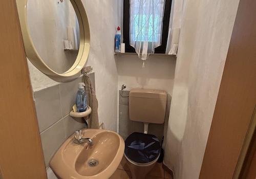 Gäste-WC im EG