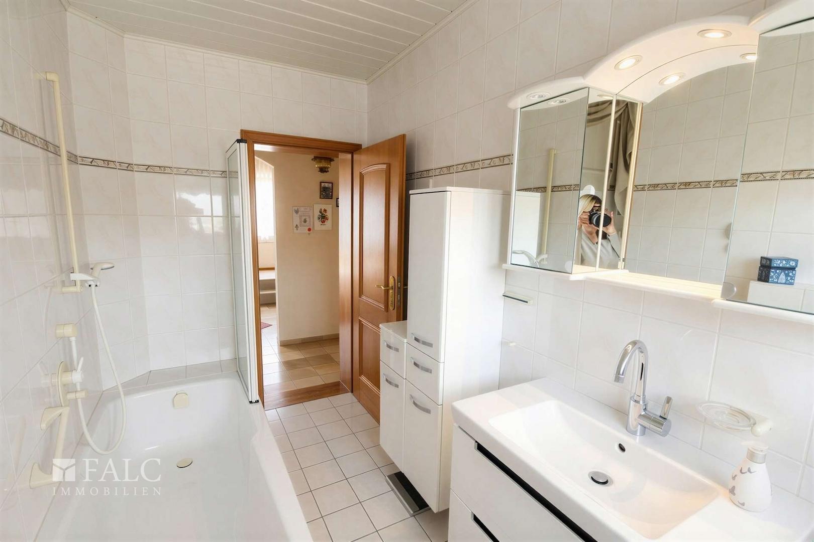 Badezimmer - (KI generiert)