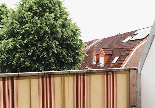 Blick vom Balkon -Sitzposition