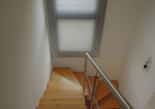 Treppe zum Schlafbereich