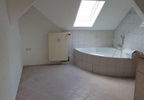 Bad Dachgeschoss