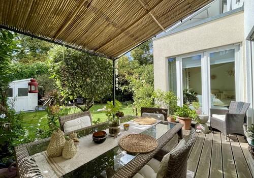 Tw. überdachte Terrasse