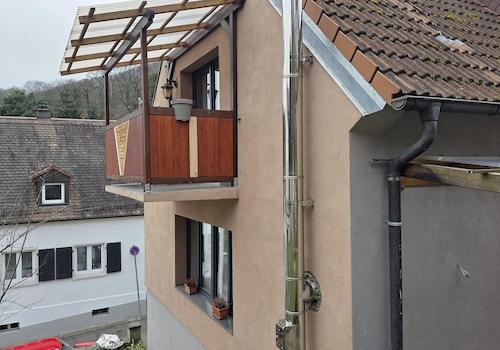 Offene Hausseite