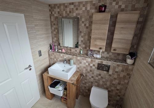WC/Spiegel/Waschbecken