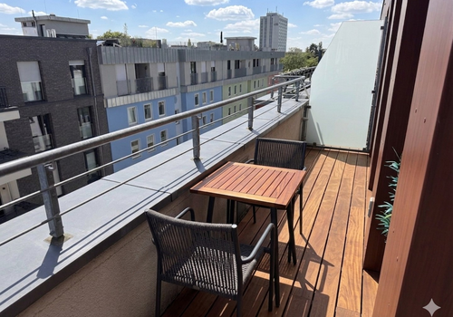 Sonnige Süd-Terrasse
