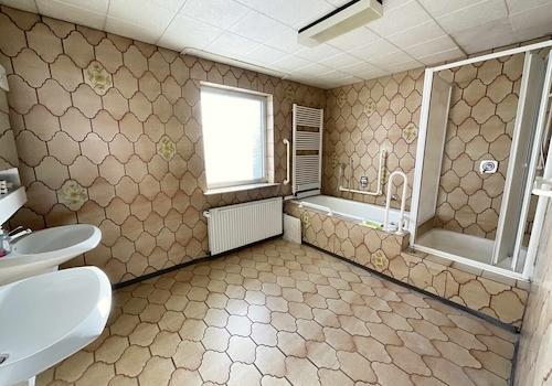 OG_Badezimmer_www.villingen.immobilien