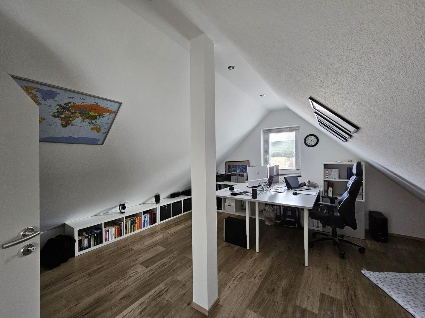 Arbeitszimmer