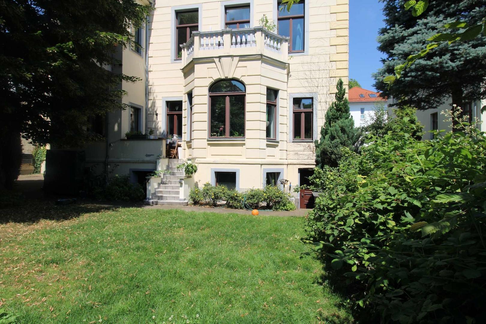 Rückseite Villa
