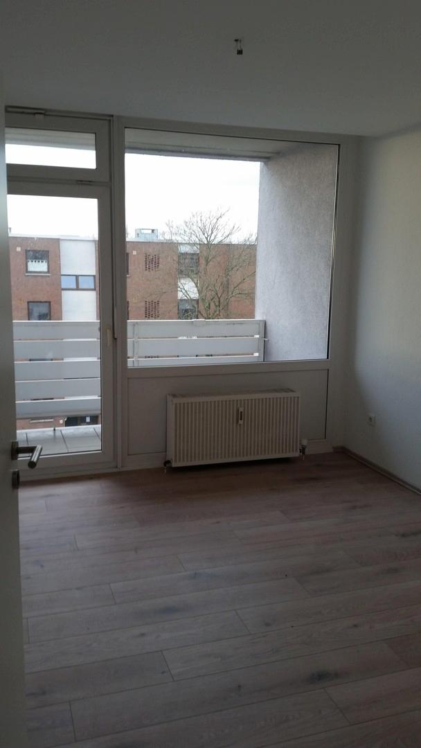 Zimmer mit Sonnenbalkon