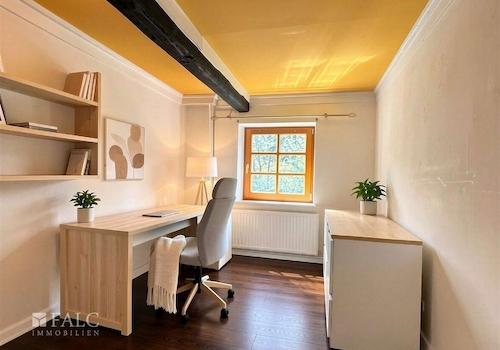 Zimmer 2 / Büro - (Eichrichtungsbeispiel KI generiert)