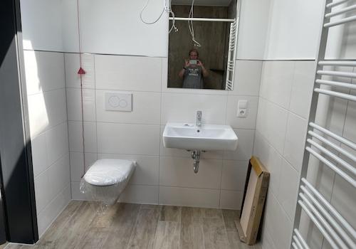 Badezimmer mit Tageslicht