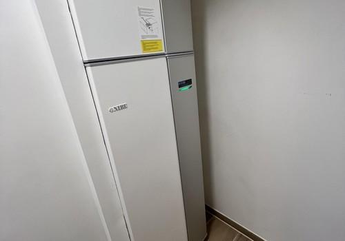 eigene Luft-/Wärmepumpe Etage