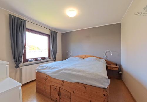 Schlafzimmer (1)