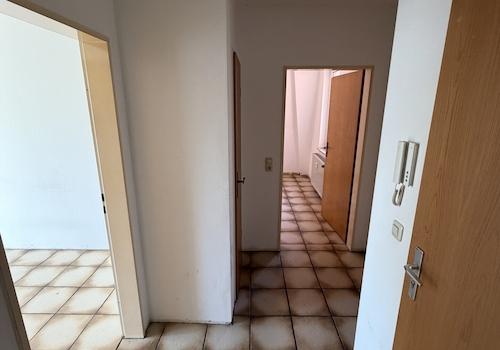 9 Wohnungsdiele