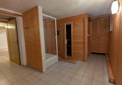 KG (Waschküche, Sauna)