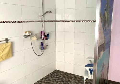 Dusche