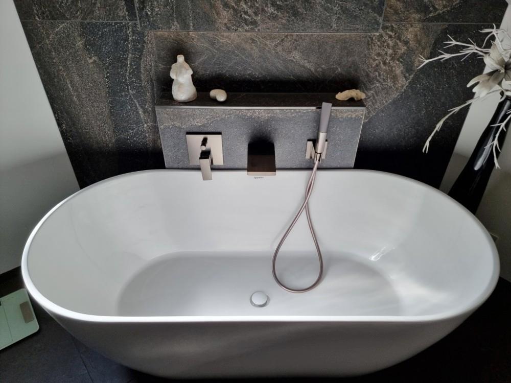 freistehende Badewanne DG