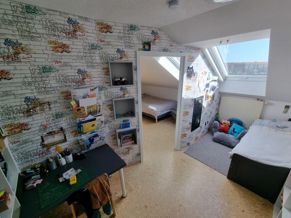 Zimmer 2. DG