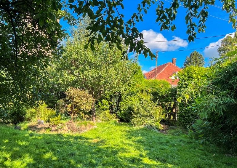 Blick von der Haustür in den Garten
