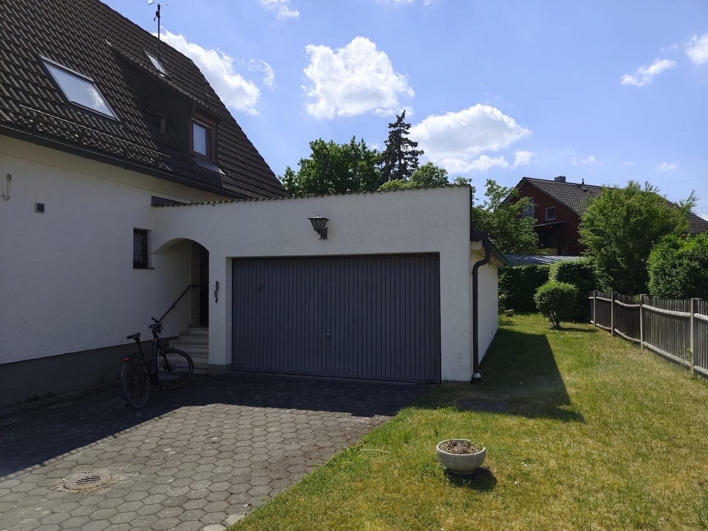 grosse Garage