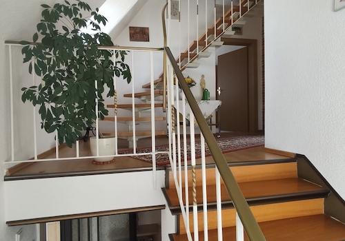 Treppen zum Dachspitz