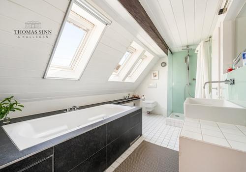 OG: Badezimmer 