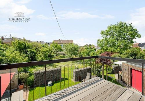 OG: Balkon Elternschlafzimmer