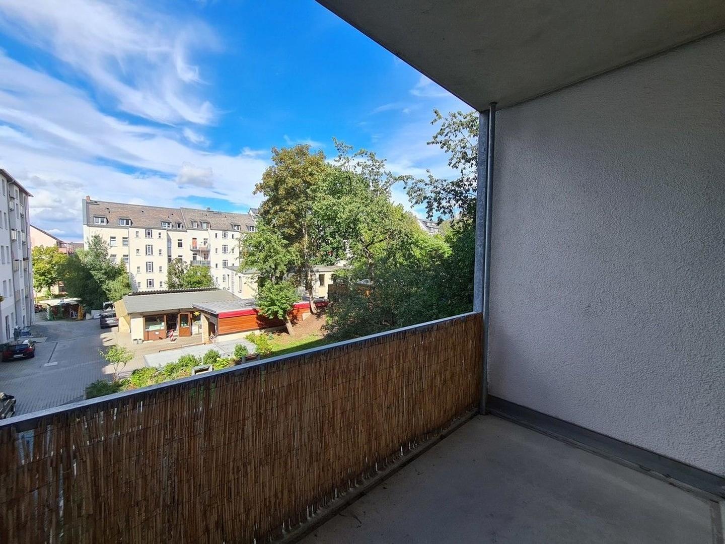 Balkon 1