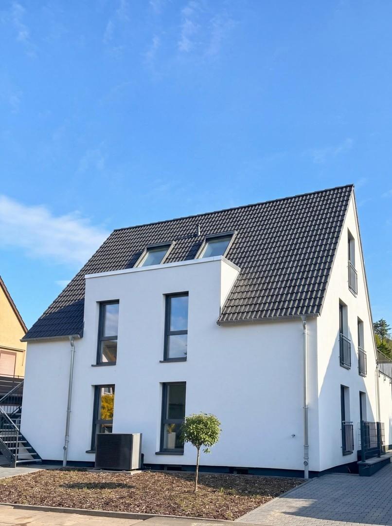 Haus Front