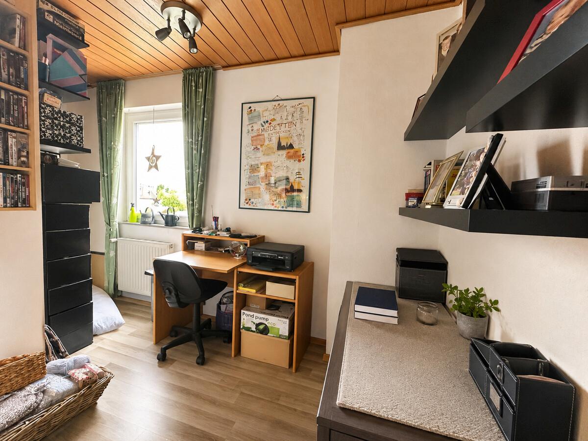 Kinder-/Gästezimmer