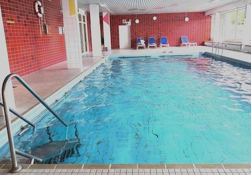Hallenbad